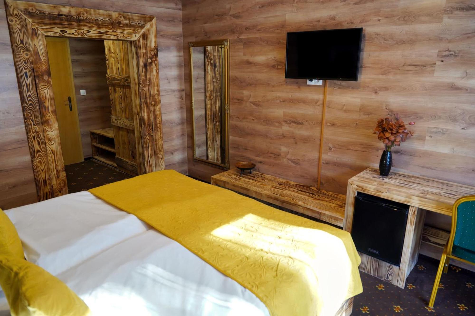 Hotel Raj Dedinky Eksteriør bilde