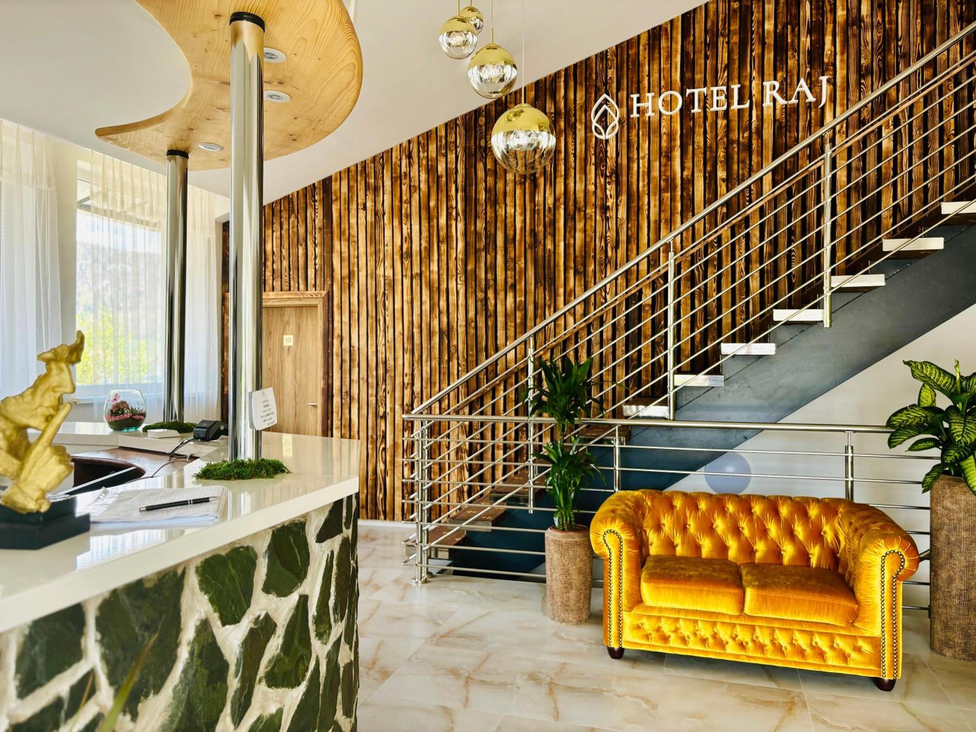 Hotel Raj Dedinky Eksteriør bilde